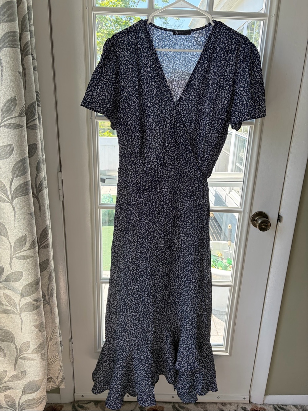 Women’s Navy Floral Wrap Midi Dress